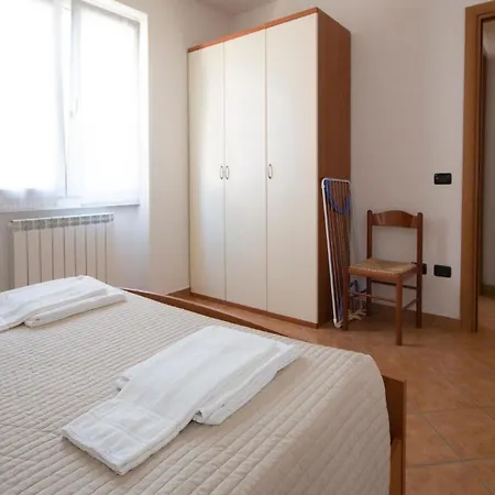 Apartment In Mit Garten *